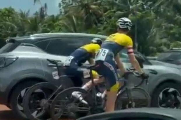 Tour cycliste de Guadeloupe : deux coureurs exclus après avoir été filmés tractés par une voiture