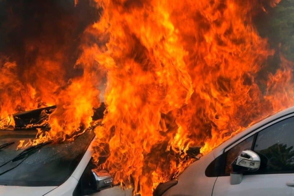 Guadeloupe : deux incendies en moins d’une heure mobilisent vingt-trois pompiers