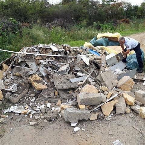 La Réunion : un dépôt sauvage de gravats sanctionné à près de 1 600 euros à Pierrefonds