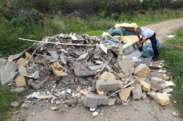 La Réunion : un dépôt sauvage de gravats sanctionné à près de 1 600 euros à Pierrefonds