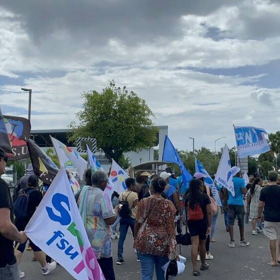 Martinique : la mobilisation de la fonction publique place les services publics sous tension