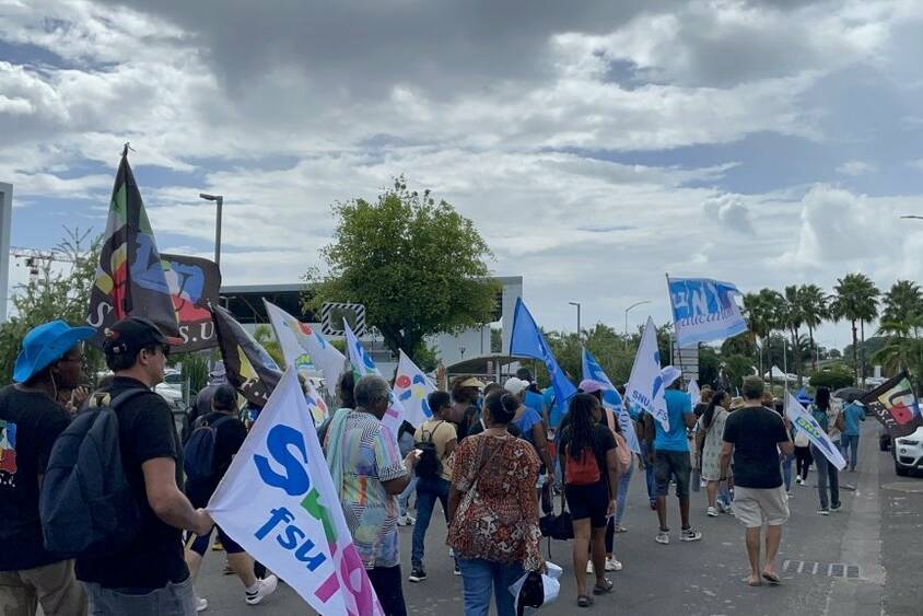 Martinique : la mobilisation de la fonction publique place les services publics sous tension