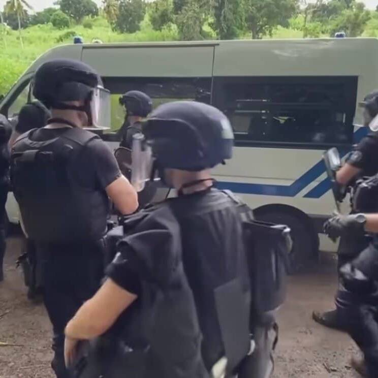 Mayotte : onze interpellations après une série d’attaques contre des automobilistes