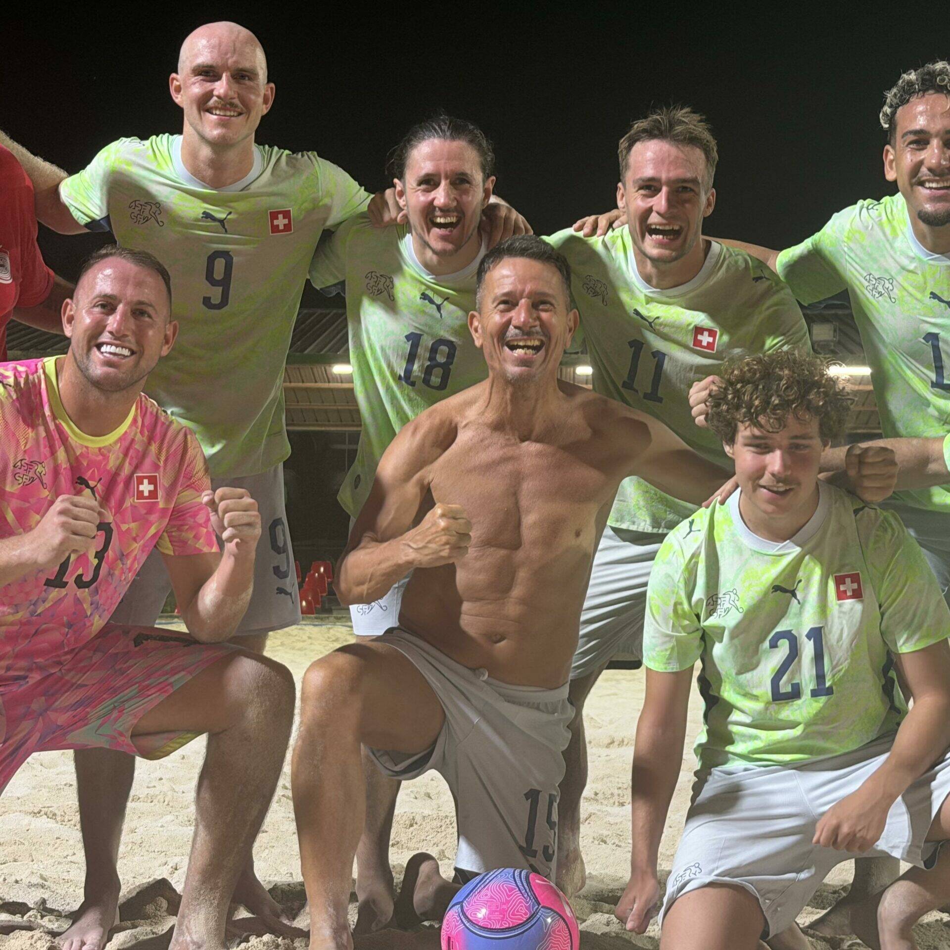 Beach soccer : les Tiki Toa concluent leur série amicale face à la Suisse par une victoire