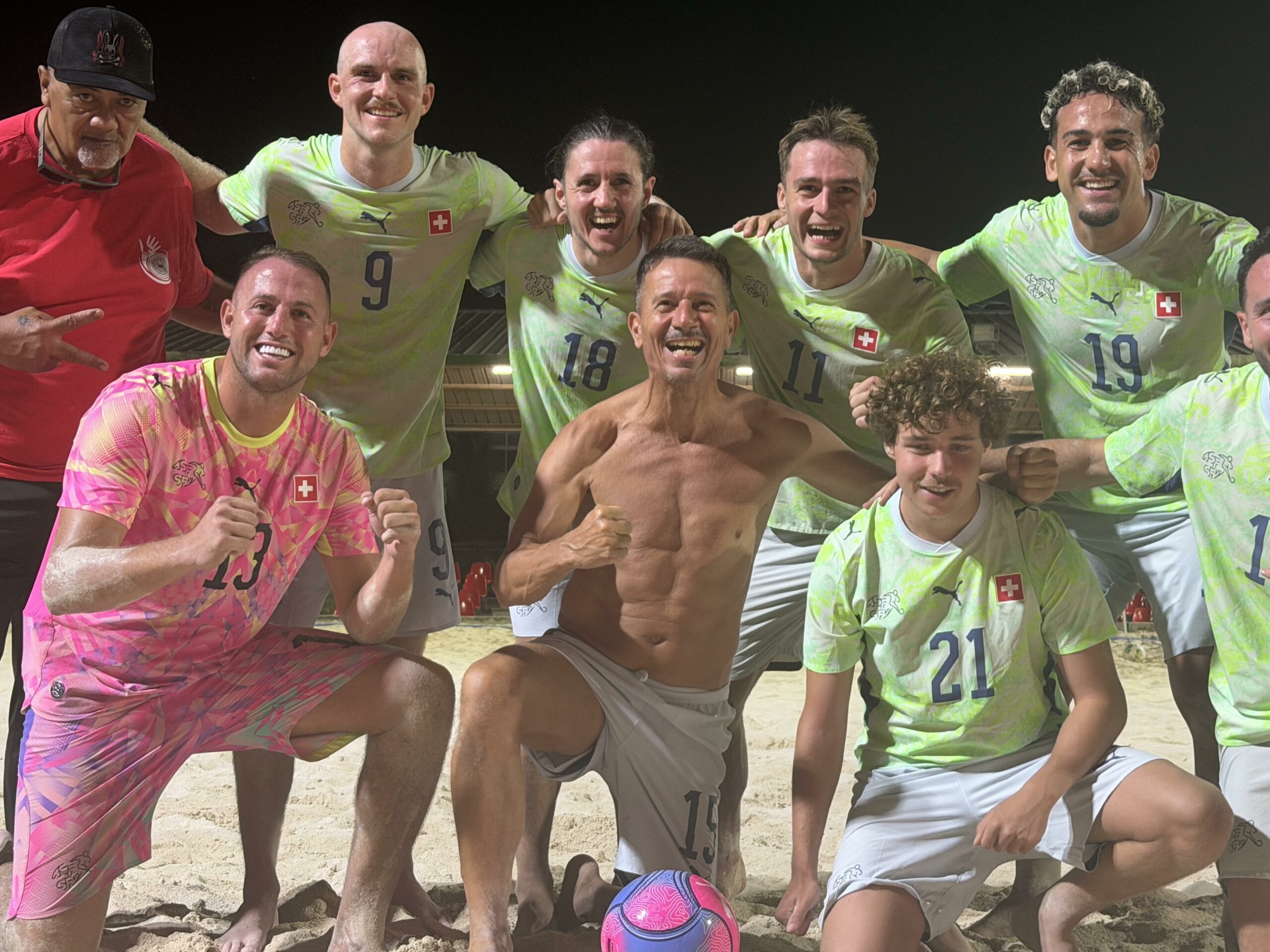 Beach soccer : les Tiki Toa concluent leur série amicale face à la Suisse par une victoire