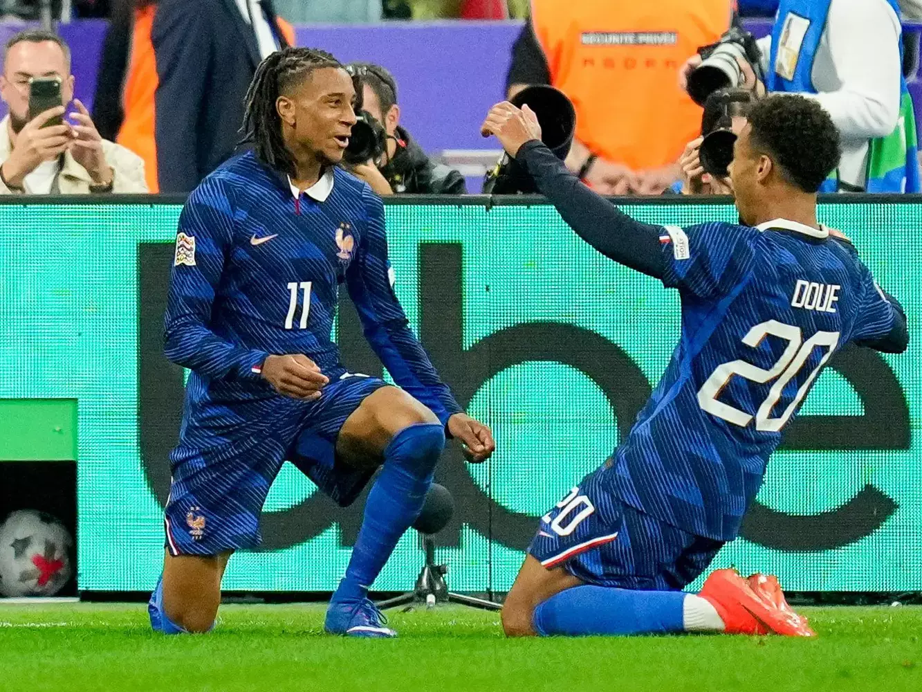 France-Belgique : les Bleus renversent tout en 14 minutes, Olise signe un doublé
